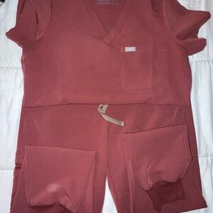 Figs Women's Burgundy Scrub Set